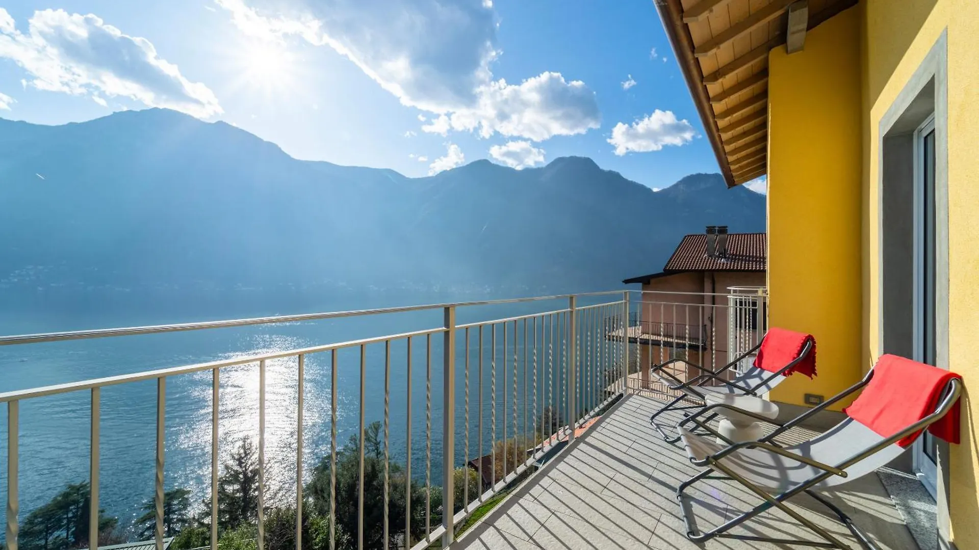 Ka\' Doro With Lake View contacts